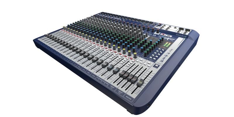 Soundcraft Signature 22
